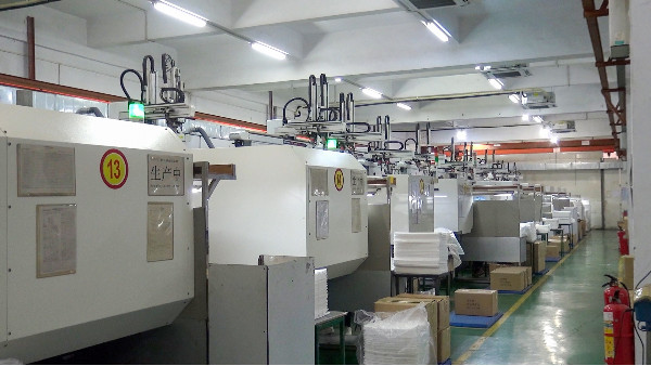 塑膠模具注塑加工設計時注意事項